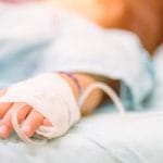 Τραγωδία στη Χαλκιδική: Κρίσιμες ώρες για τη 7χρονη πολυτραυματία