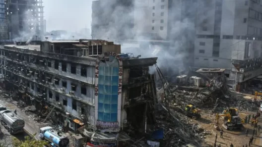 Πακιστάν: Δεκάδες νεκροί από φονική πυρκαγιά σε Εμπορικό κέντρο