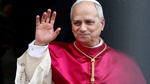 Που ζει ο πάπας Λέων στο Βατικανό