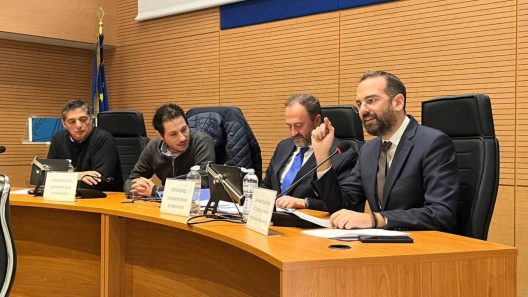 Πάτρα: Κενά «βλέπει» η Περιφέρεια στο νέο εκλογικό νόμο, οι προτάσεις Φαρμάκη