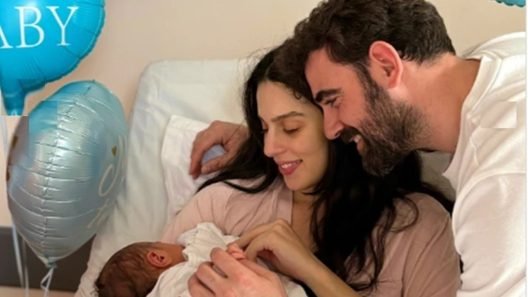 Στιγμές ευτυχίας για τον αχαιό Νίκο Πολυδερόπουλο, έγινε πατέρας ΦΩΤΟ