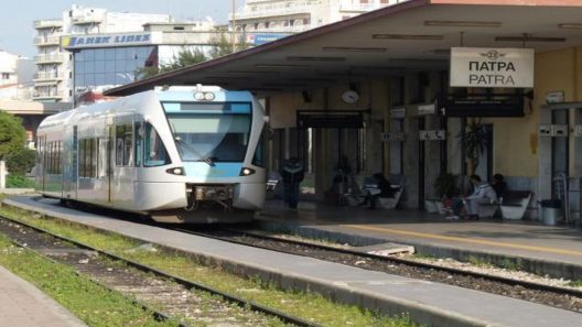 Πάτρα: Επιπλέον δρομολόγια από Κιάτο και στον Προαστιακό λόγω καρναβαλιού