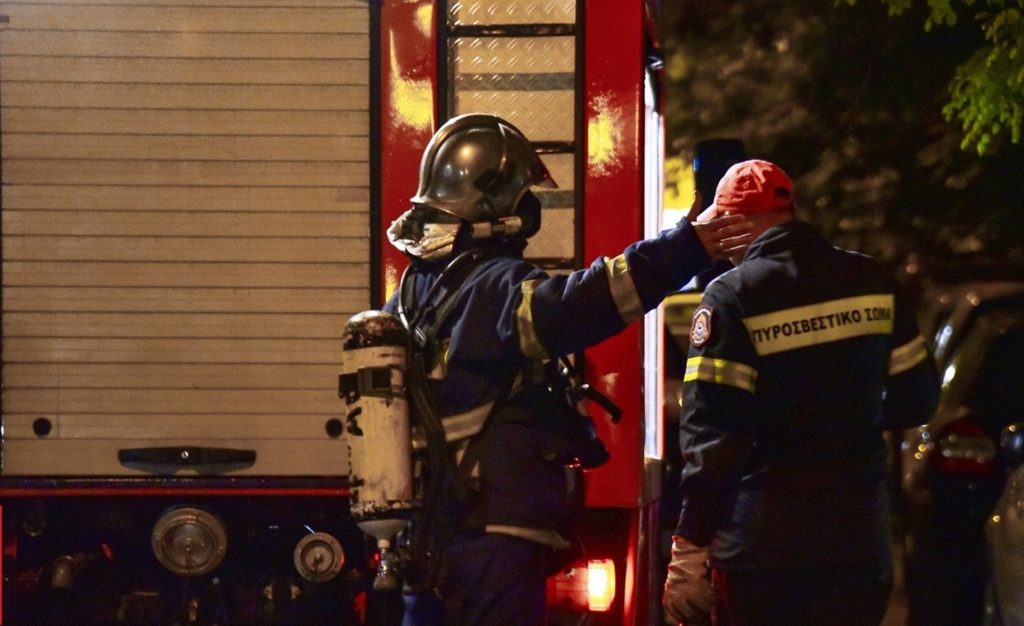 Πάτρα: Φωτιά σε διαμέρισμα, στο νοσοκομείο 25χρονη