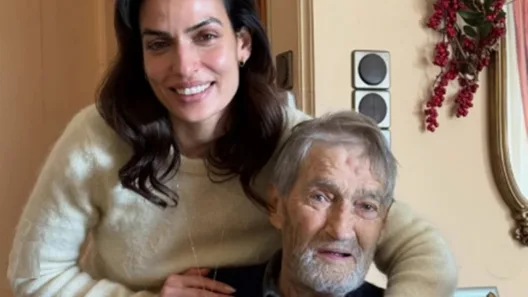 Το «αντίο» της Τόνιας Σωτηροπούλου στον πατέρα της