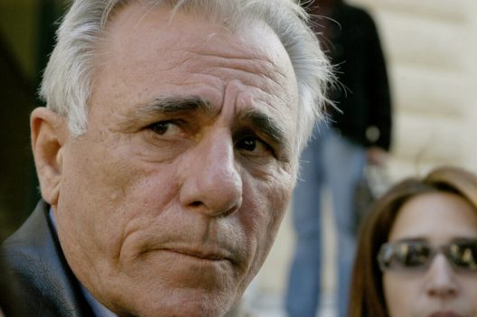 Πέθανε ο Σπύρος Καρατζαφέρης - Ποιος ήταν ο γνωστός δημοσιογράφος 26 Πέθανε ο Σπύρος Καρατζαφέρης - Ποιος ήταν ο γνωστός δημοσιογράφος