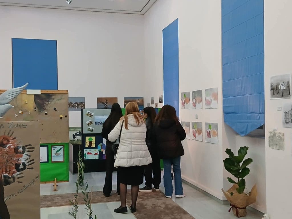 Αίγιο: Το Συνέδριο Νεολαίας της Ιεράς Μητροπόλεως - Ιερώνυμος: «Για έναν κόσμο πιο δίκαιο» ΦΩΤΟ 39 Αίγιο: Το Συνέδριο Νεολαίας της Ιεράς Μητροπόλεως - Ιερώνυμος: «Για έναν κόσμο πιο δίκαιο» ΦΩΤΟ