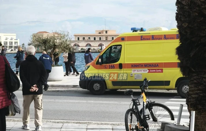 Σύρος: Σορός εντοπίστηκε να επιπλέει στο λιμάνι ΦΩΤΟ 29 Σύρος: Σορός εντοπίστηκε να επιπλέει στο λιμάνι ΦΩΤΟ