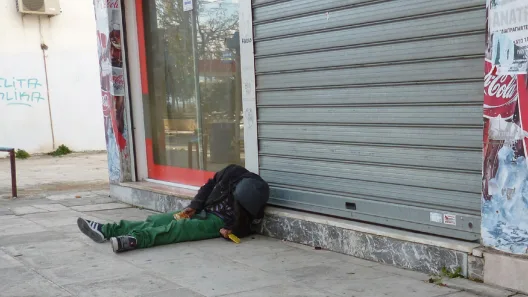 Πάτρα: Κύκλωμα πίσω από «στέκια» τοξικομανών σε συνοικίες