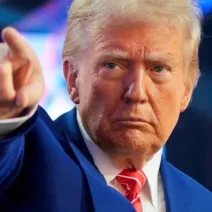 «Κάντε συμφωνία πριν να είναι πολύ αργά» λέει ο Τραμπ στο Ιράν