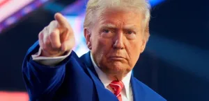 «Κάντε συμφωνία πριν να είναι πολύ αργά» λέει ο Τραμπ στο Ιράν