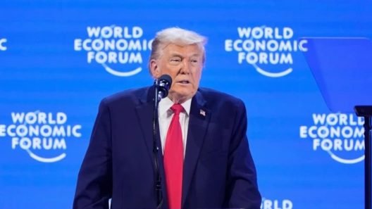 Τραμπ για ΝΑΤΟ και Γροιλανδία: «Το μόνο που ζητώ είναι ένα κομμάτι πάγου» ΒΙΝΤΕΟ