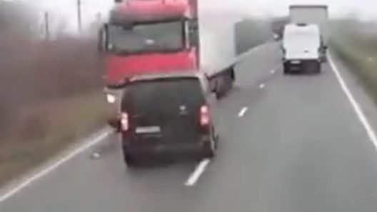 Αποκαλυπτική μαρτυρία επιζώντα στη Ρουμανία: Τι συνεβη πριν το πολύνεκρο τροχαίο