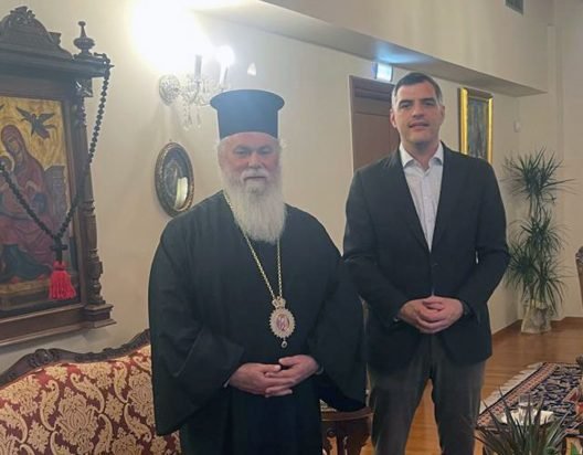 Αίγιο: Συνάντηση Τσώκου της ΝΔ με Ιερώνυμο για τις προκλήσεις της εποχής