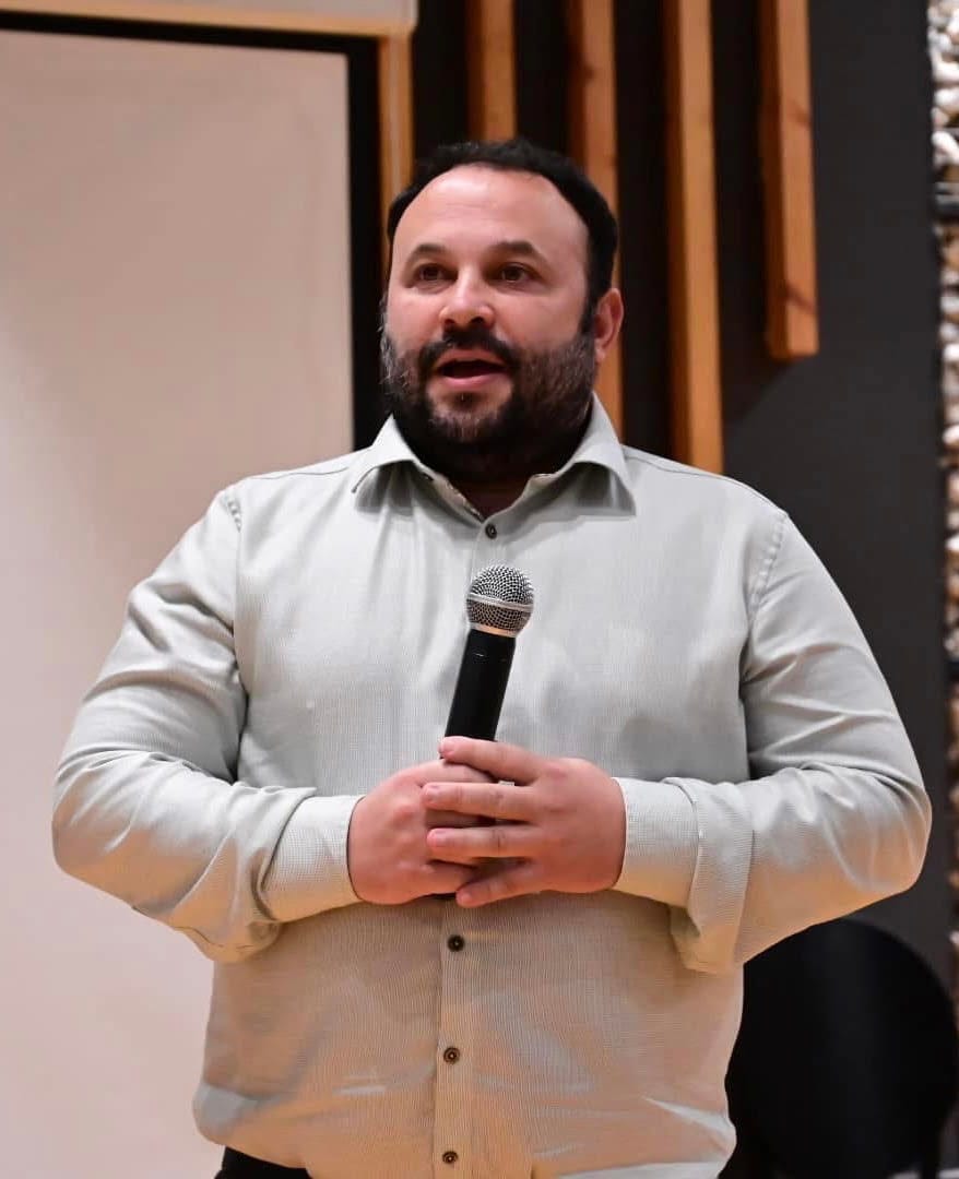 «Δουλειά, πολιτική, κοινωνική και προπάντων αξιακή στο ΠΑΣΟΚ Αχαΐας» 4 «Δουλειά, πολιτική, κοινωνική και προπάντων αξιακή στο ΠΑΣΟΚ Αχαΐας»