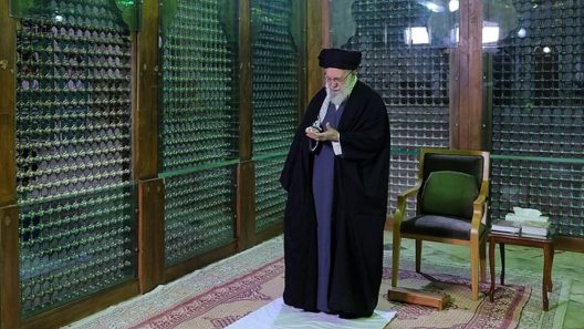 Αλί Χαμενεΐ: Νεκρή και η σύζυγός του δύο μέρες μετά τη δολοφονία του