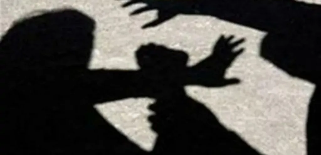 Αίγιο: Γρονθοκόπησε 13χρονο συμμαθητή του και τον έστειλε στο νοσοκομείο