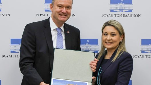 Με τον Πρέσβη της Ελβετίας η βουλευτής της ΝΔ Χριστίνα Αλεξοπούλου ΦΩΤΟ