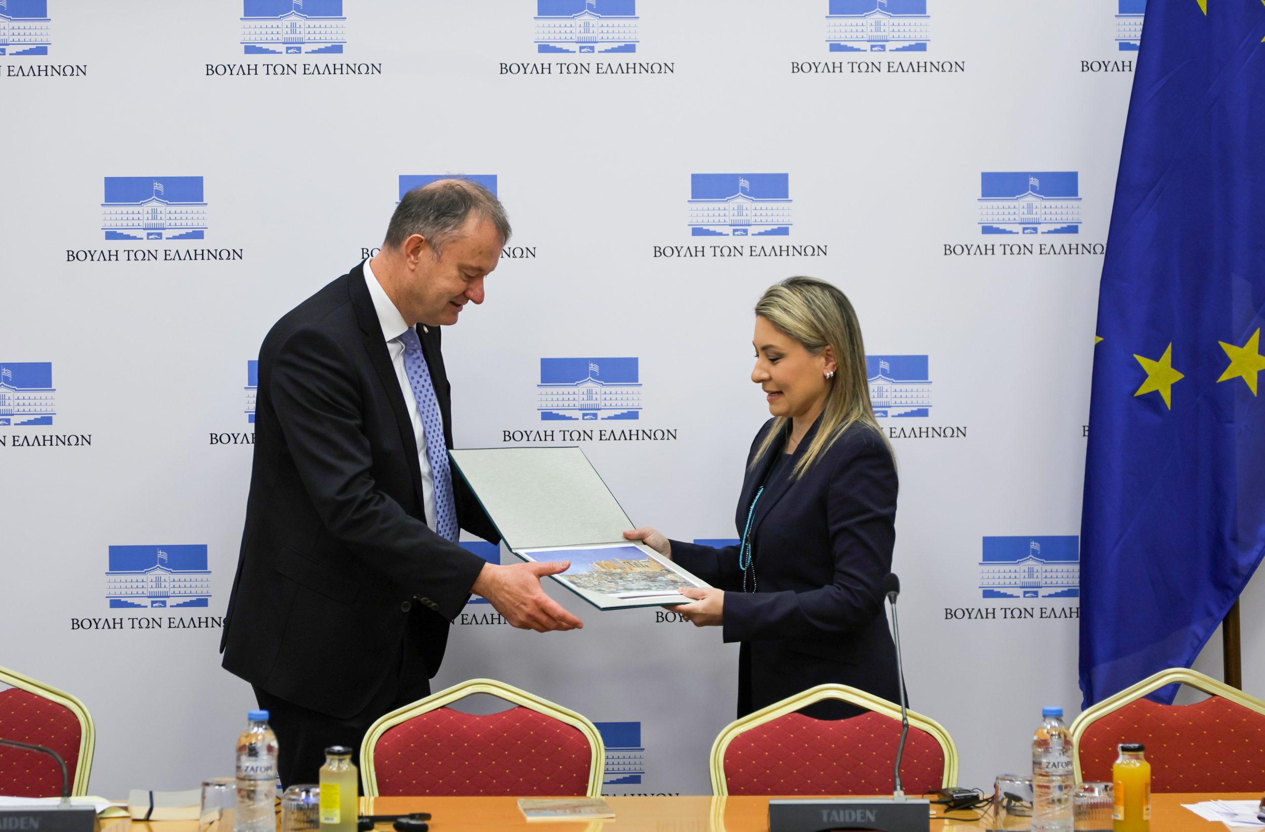 Με τον Πρέσβη της Ελβετίας η βουλευτής της ΝΔ Χριστίνα Αλεξοπούλου ΦΩΤΟ