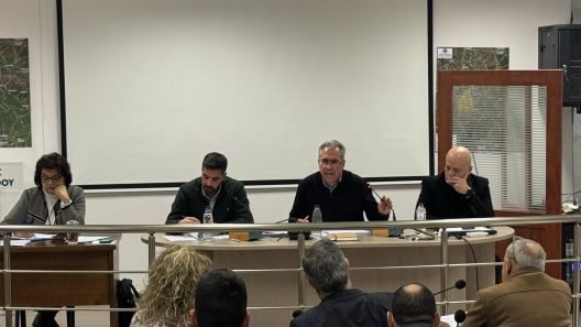 Ερύμανθος: Εγκρίθηκε ο Προϋπολογισμός του Δήμου - Δηλώσεις Μπαρή