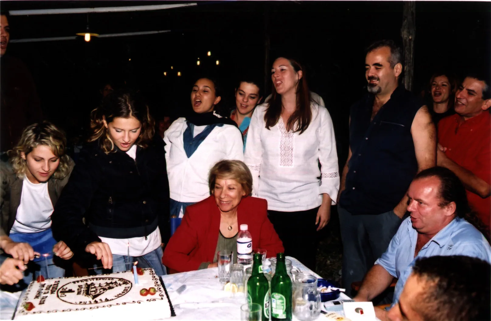 Πάτρα: Το Ερασιτεχνικό Σχήμα «Ρεφενέ» θυμάται την Μέλπω Ζαρόκωστα ΦΩΤΟ 32 Πάτρα: Το Ερασιτεχνικό Σχήμα «Ρεφενέ» θυμάται την Μέλπω Ζαρόκωστα ΦΩΤΟ