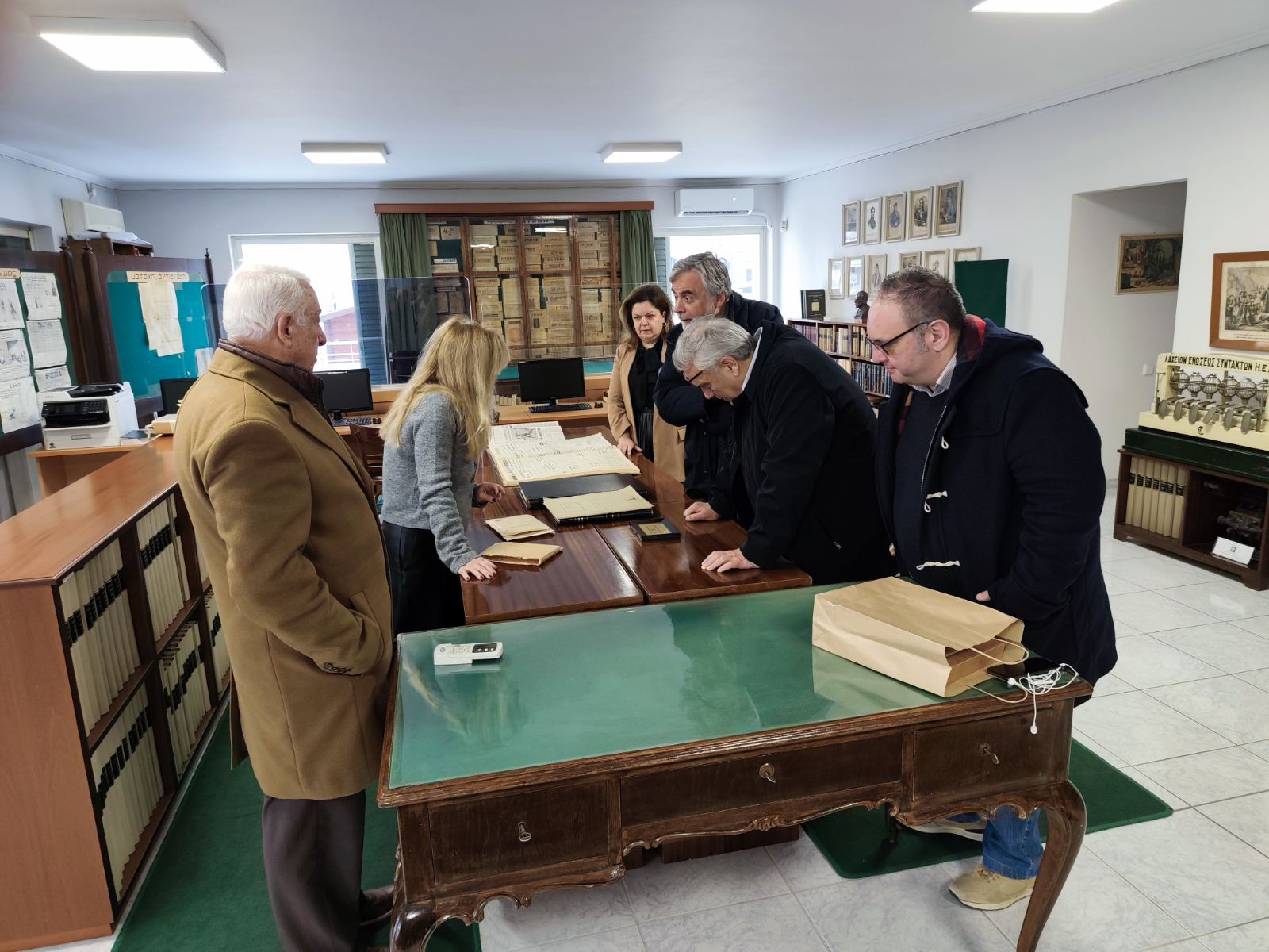 Πάτρα: Στο Μουσείο Τύπου της ΕΣΗΕΠΗΝ ο Πρόεδρος της Εθνικής Βιβλιοθήκης Στ. Ζουμπουλάκης ΦΩΤΟ 31 Πάτρα: Στο Μουσείο Τύπου της ΕΣΗΕΠΗΝ ο Πρόεδρος της Εθνικής Βιβλιοθήκης Στ. Ζουμπουλάκης ΦΩΤΟ