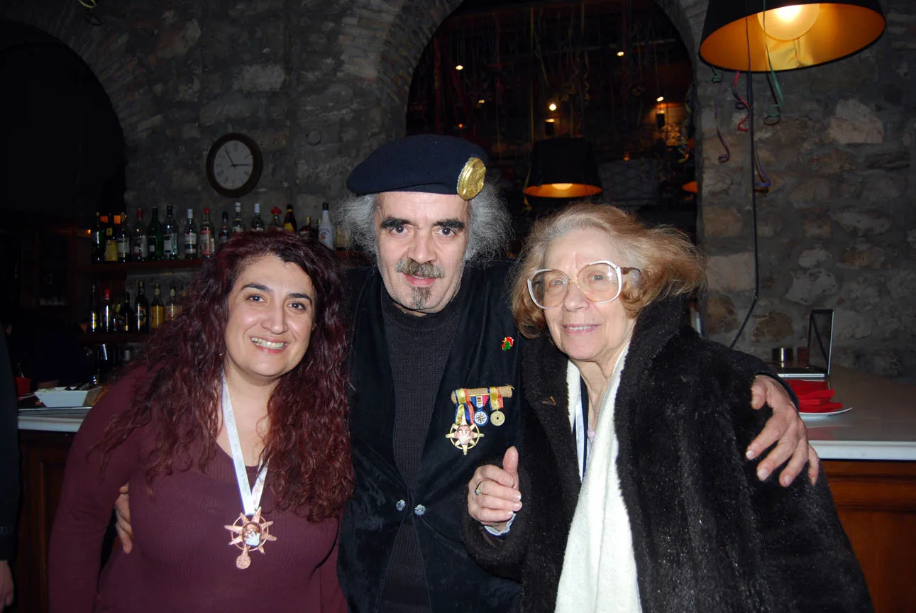 Πάτρα: Το Ερασιτεχνικό Σχήμα «Ρεφενέ» θυμάται την Μέλπω Ζαρόκωστα ΦΩΤΟ 30 Πάτρα: Το Ερασιτεχνικό Σχήμα «Ρεφενέ» θυμάται την Μέλπω Ζαρόκωστα ΦΩΤΟ