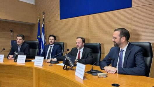 Πάτρα: Ο νέος Κώδικας Τοπικής Αυτοδιοίκησης στο Περιφερειακό Συμβούλιο