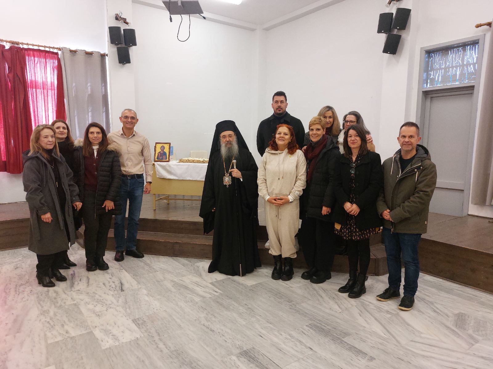 Πίτα του Γυμνασίου Σαραβαλίου, συμβολικά των Τριών Ιεραρχών ΦΩΤΟ 31 Πίτα του Γυμνασίου Σαραβαλίου, συμβολικά των Τριών Ιεραρχών ΦΩΤΟ