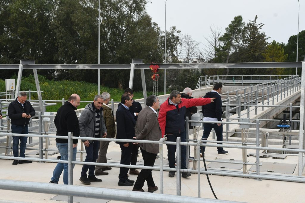 Πάτρα: Ο ΓΓ Διαχείρισης Αποβλήτων με Πελετίδη στον Βιολογικό Καθαρισμό