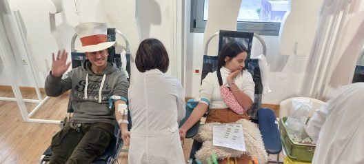 Σταγόνα ελπίδας και ζωής στο Καρναβάλι της Πάτρας ΦΩΤΟ