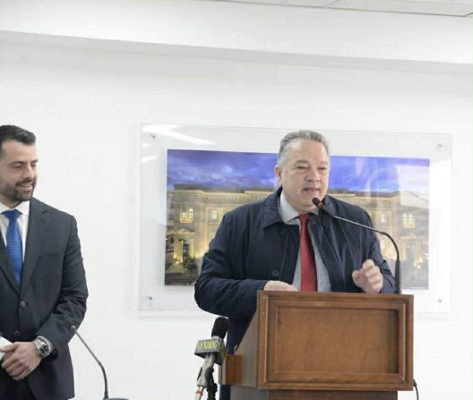 Πάτρα: Ο Κ. Σβόλης και στελέχη του κοντά σε φορείς ΦΩΤΟ