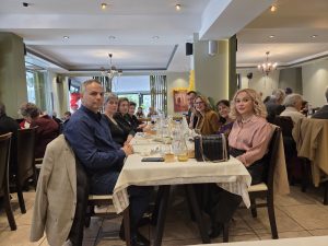 Με την ευλογία του Ιερωνύμου η πίτα του Φιλοπτώχου Ταμείου ΦΩΤΟ 29 Με την ευλογία του Ιερωνύμου η πίτα του Φιλοπτώχου Ταμείου ΦΩΤΟ