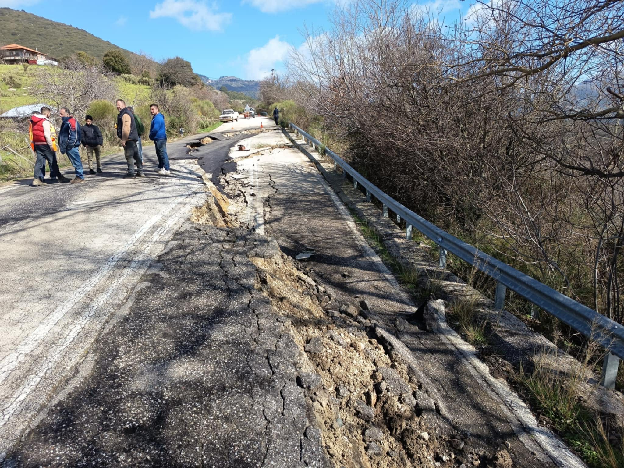 Ηλεία: Με κριτική ο Σπ. Σκιαδαρέσης για την «111» -«Η Περιφέρεια ν' αναλάβει τις ευθύνες της» ΦΩΤΟ 4 Ηλεία: Με κριτική ο Σπ. Σκιαδαρέσης για την «111» -«Η Περιφέρεια ν' αναλάβει τις ευθύνες της» ΦΩΤΟ