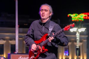 Γεμάτη ρυθμό η συναυλία των Πατρινών συγκροτημάτων ΦΩΤΟ 35 Γεμάτη ρυθμό η συναυλία των Πατρινών συγκροτημάτων ΦΩΤΟ