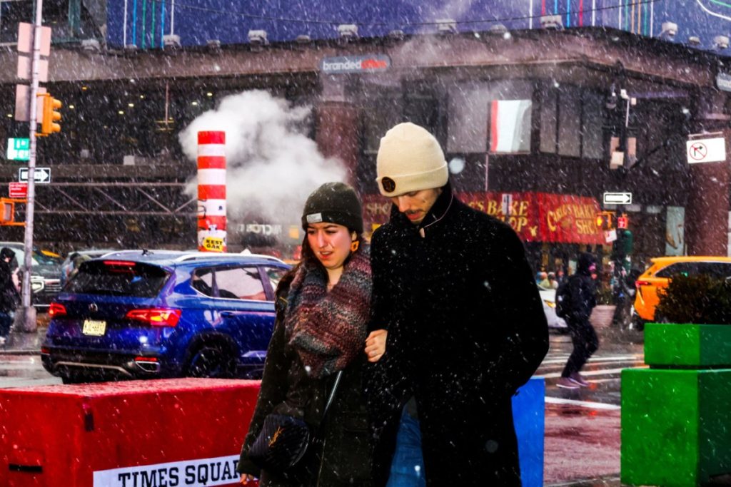 Νέα Υόρκη: Απαγόρευση κυκλοφορίας λόγω σφοδρής χιονόπτωσης