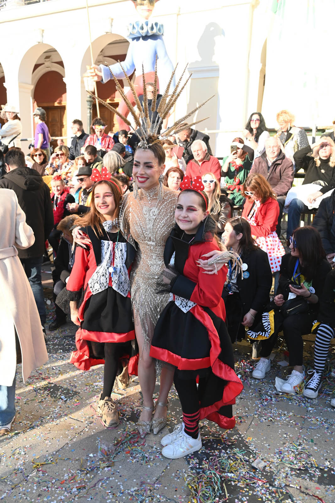 Το Group 190 «Μουρλέν Rouge» και η αναγνώριση της δημιουργικότητας ΦΩΤΟ