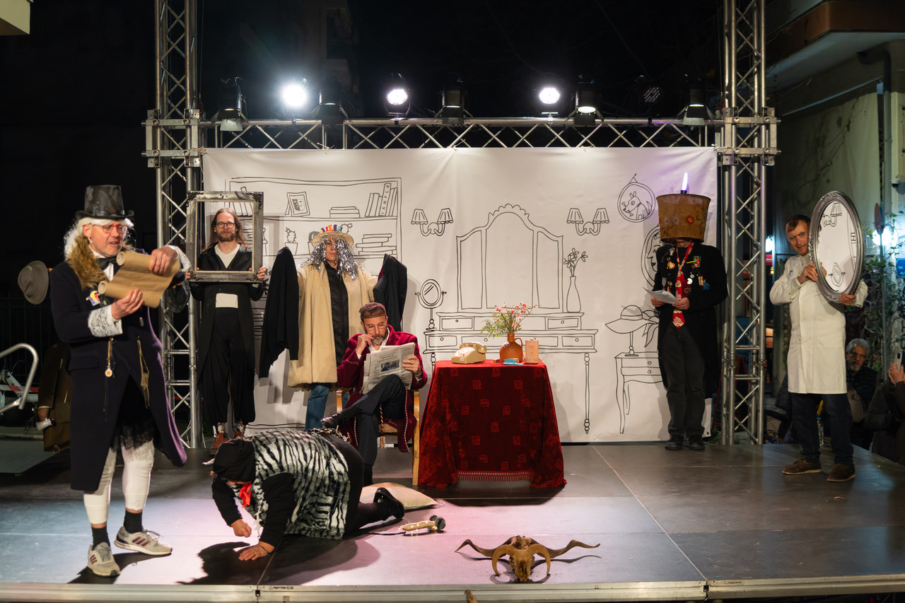 Ο θίασος «VARATE» βάρεσε με την τραγοδία «ΜΥΔΙΑ», στην Πάτρα ΦΩΤΟ