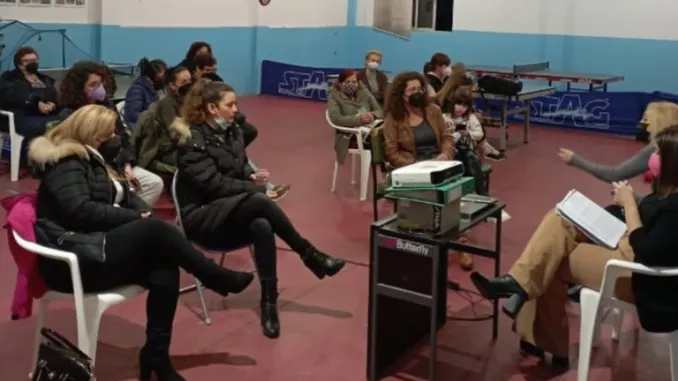 Εργαζόμενες και άνεργες, αυτοαπασχολούμενες, φοιτήτριες, μητέρες, συνταξιούχοι της Πάτρας για τα Τέμπη