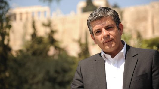 «Πιστεύετε τους Διακινητές ή το Λιμενικό;»