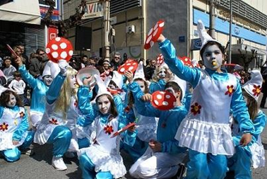 Αίγιο: Αναβολή του «Παιδικού Καρναβαλιού» ανακοίνωσαν Δήμος και Γονείς 26 Αίγιο: Αναβολή του «Παιδικού Καρναβαλιού» ανακοίνωσαν Δήμος και Γονείς