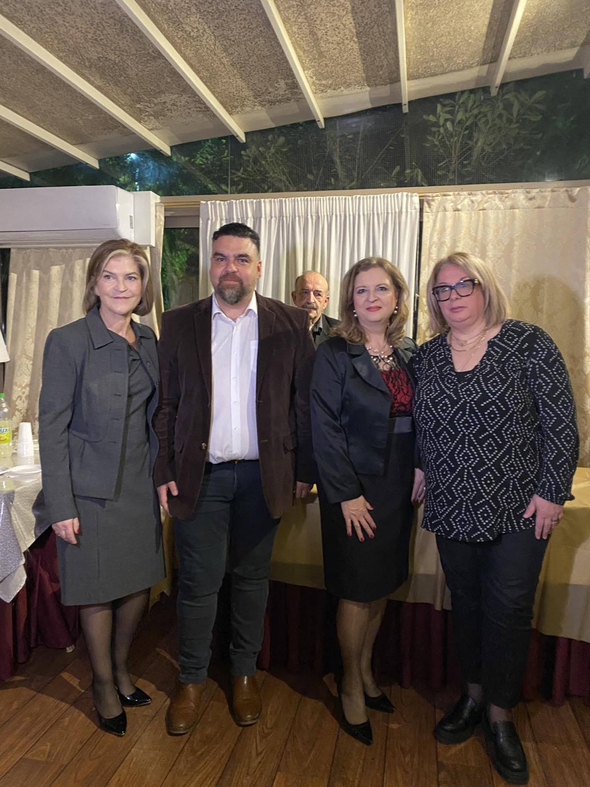 «Ευτεκνία», πατριωτισμός και «Υπερπολύτεκνη» Μάνα» στους Πολύτεκνους της Πάτρας ΦΩΤΟ