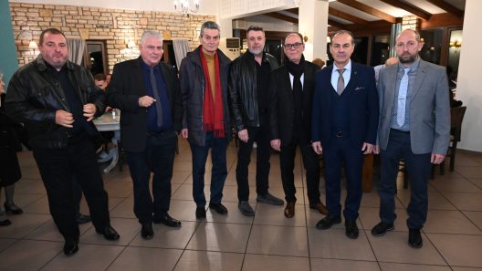 Σε ζεστό συναδελφικό κλίμα οι Ηλεκτρολόγοι Αιγιάλειας και Καλαβρύτων ΦΩΤΟ