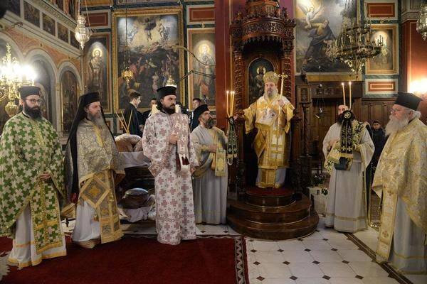 Το 11ο ΔΣ Πατρών για τους Προστάτες της Παιδείας, τους μαθητές και τους Εκπαιδευτικούς ΦΩΤΟ. 31 Το 11ο ΔΣ Πατρών για τους Προστάτες της Παιδείας, τους μαθητές και τους Εκπαιδευτικούς ΦΩΤΟ.