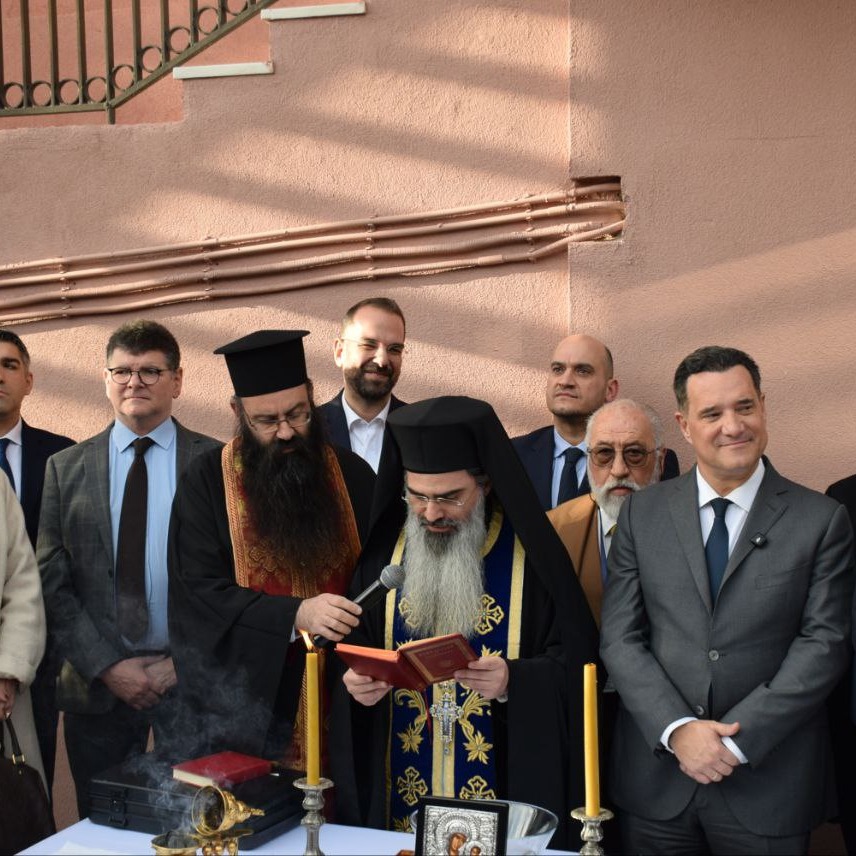 Πάτρα: Ο Αδωνις Γεωργιάδης στα Νοσοκομεία, «βελτιωμένη η κατάσταση» ΦΩΤΟ 30 Πάτρα: Ο Αδωνις Γεωργιάδης στα Νοσοκομεία, «βελτιωμένη η κατάσταση» ΦΩΤΟ