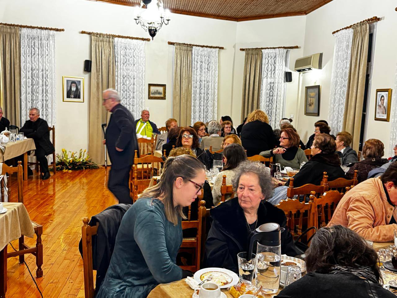 Πίστη και παράδοση στην ευλογημένη πίτα της Φανερωμένης Αιγίου ΦΩΤΟ