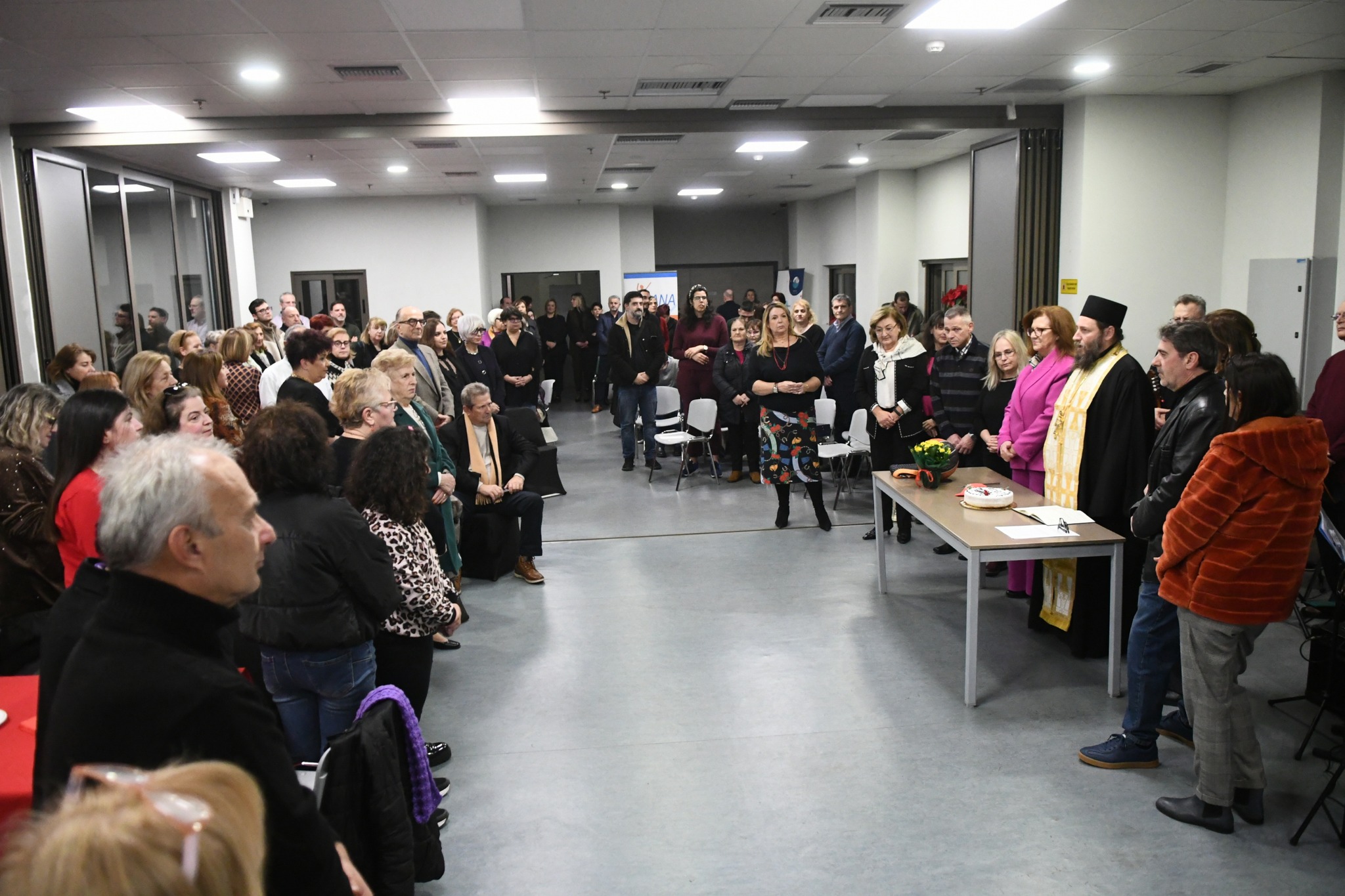 Ανθρώπινη σύμπραξη μετά μουσικής για τους «Μαχητές» της Πάτρας ΦΩΤΟ 29 Ανθρώπινη σύμπραξη μετά μουσικής για τους «Μαχητές» της Πάτρας ΦΩΤΟ