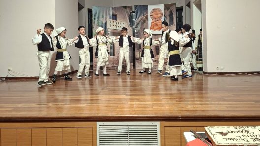 Οι «Αχαιοί» σε απολογισμό με χορό, στο Αίγιο ΦΩΤΟ