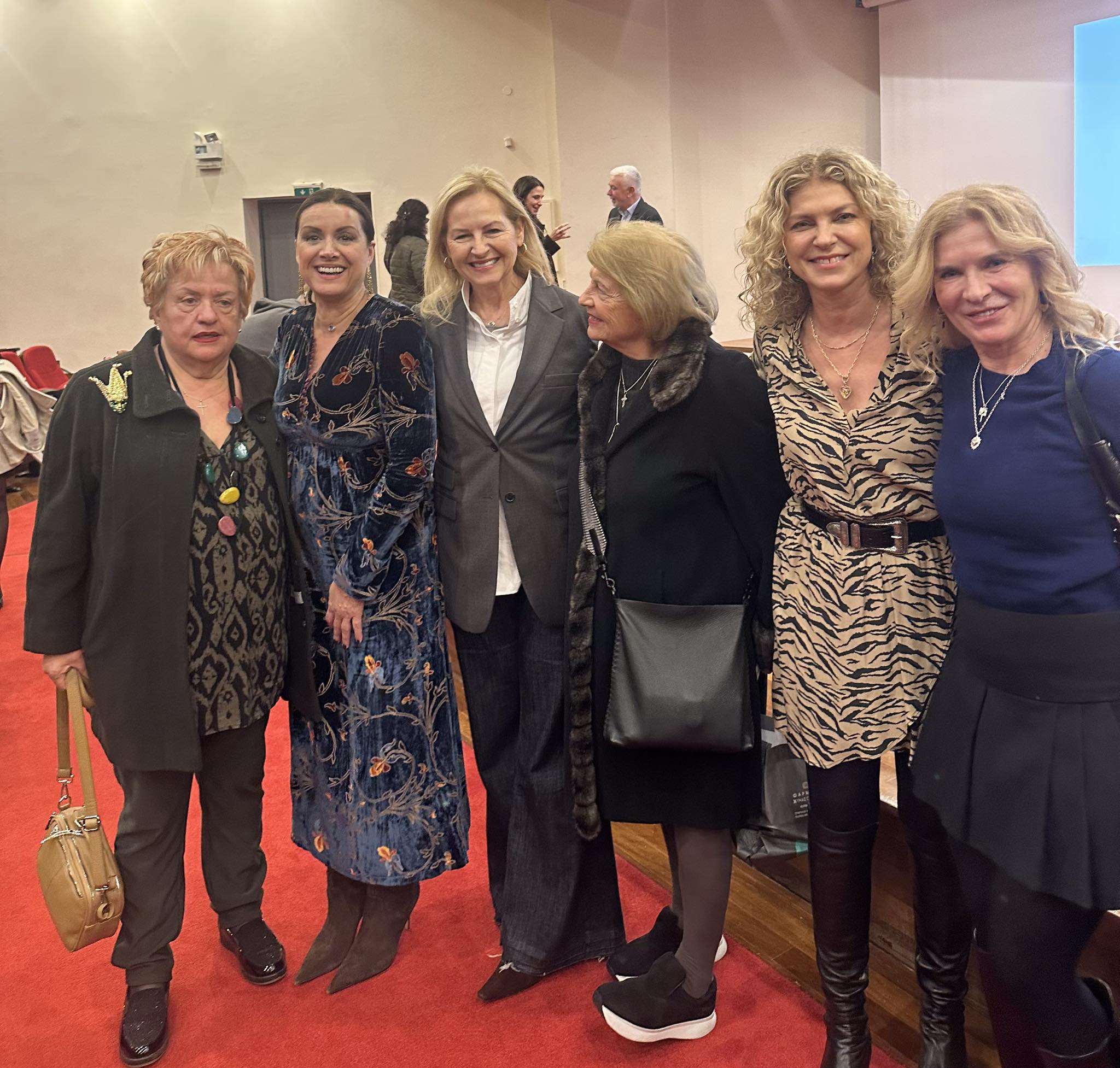 «Μαθήματα Ζωής» από την Αννα Δρούζα, στην Πάτρα 25 «Μαθήματα Ζωής» από την Αννα Δρούζα, στην Πάτρα