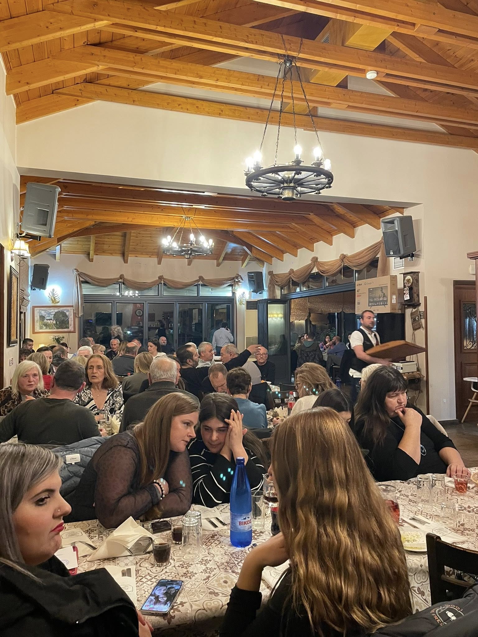 Βραδιά ξεχωριστή στο Πάος Καλαβρύτων ΦΩΤΟ