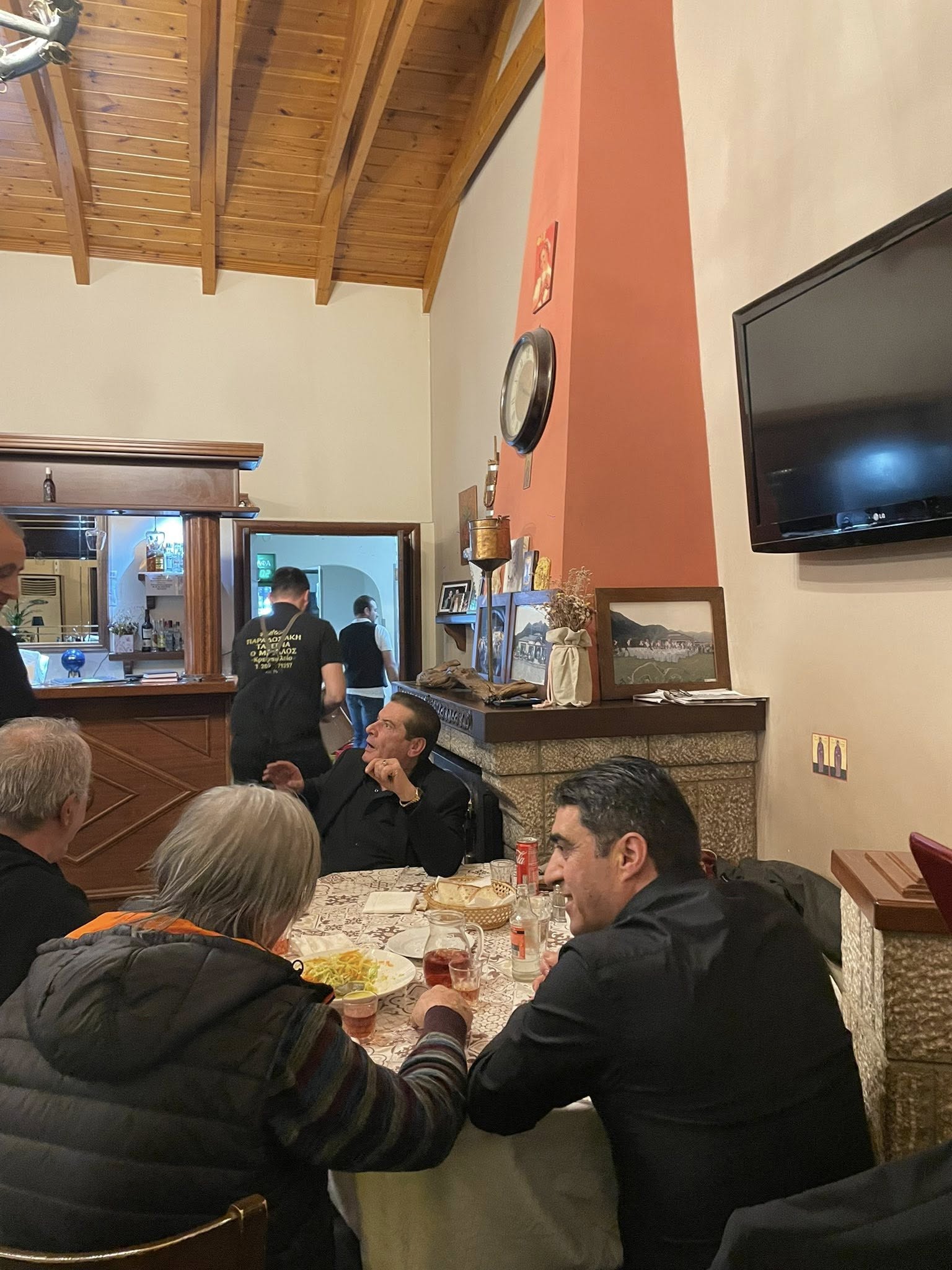 Βραδιά ξεχωριστή στο Πάος Καλαβρύτων ΦΩΤΟ